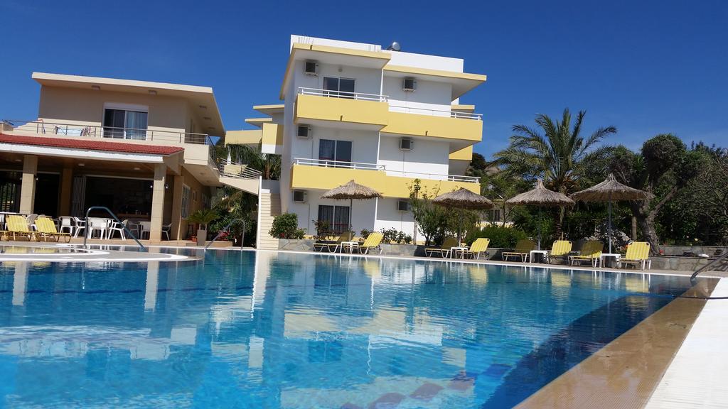 Aparthotel Summer Days