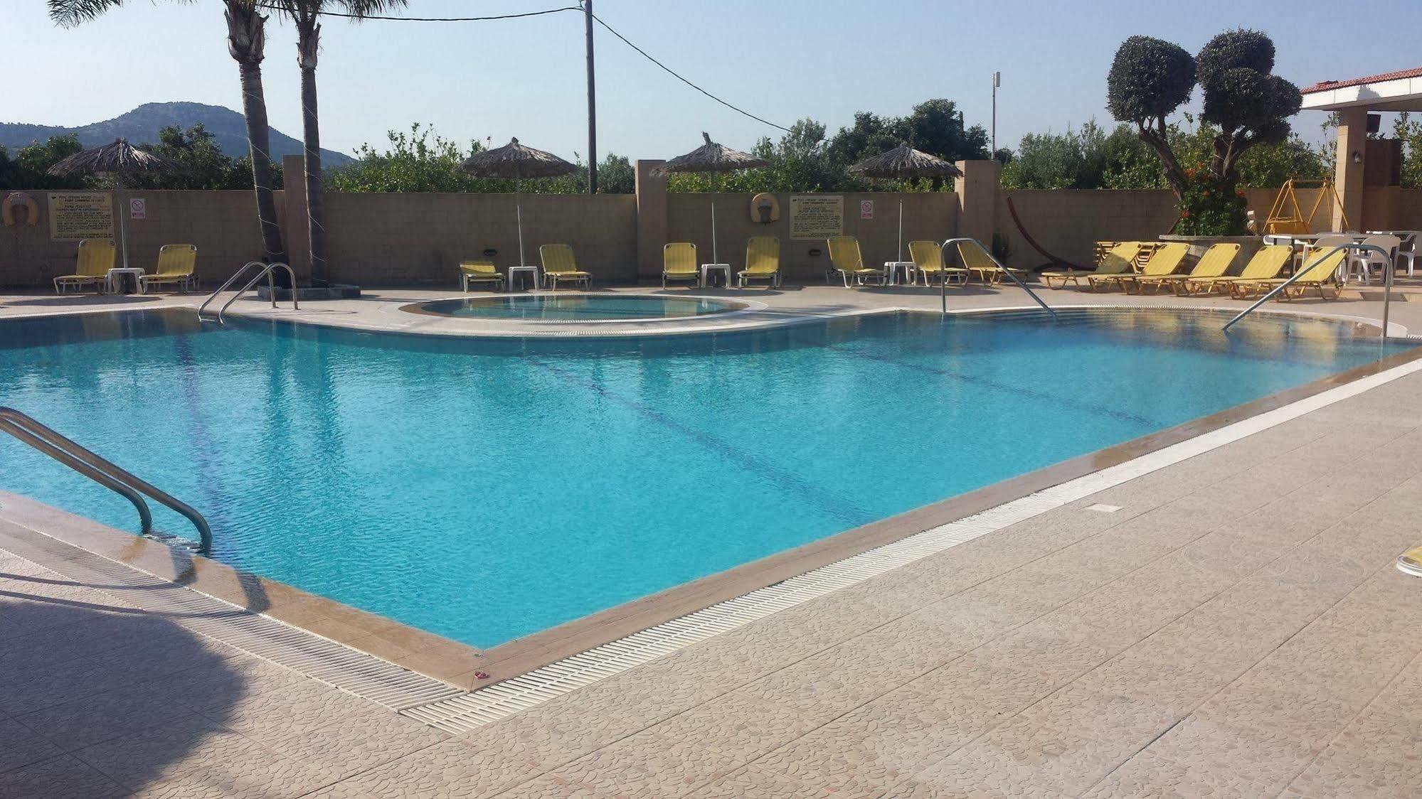 Aparthotel Summer Days